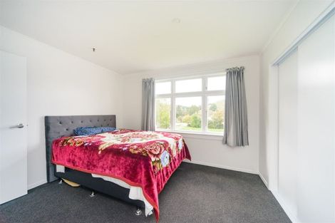 Photo of property in 21 Ongo Road, Hunterville, 4730