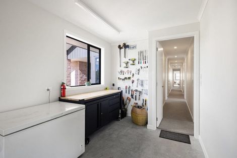 Photo of property in 39 Sunline Drive, Leamington, Cambridge, 3432