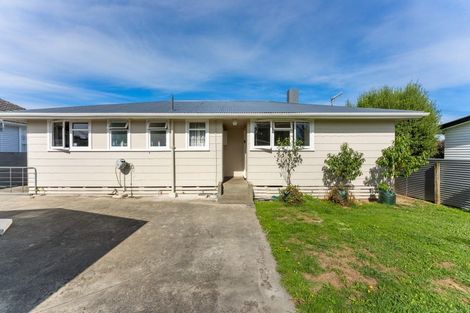 Photo of property in 83 Grey Street, Shannon, 4821