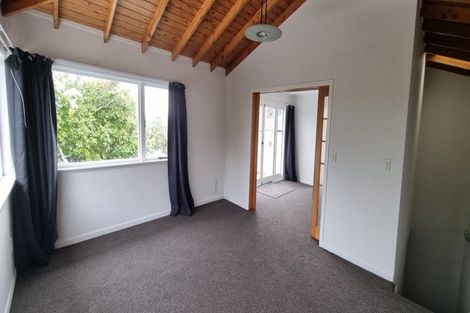 Photo of property in 7 Harrison Avenue, Belmont, Auckland, 0622