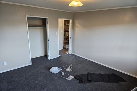 Photo of property in 1/51 Hartford Crescent, Totara Park, Upper Hutt, 5018