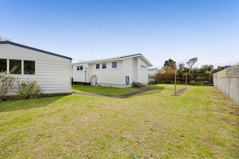 Photo of property in 8 Hughson Place, Opunake, 4616