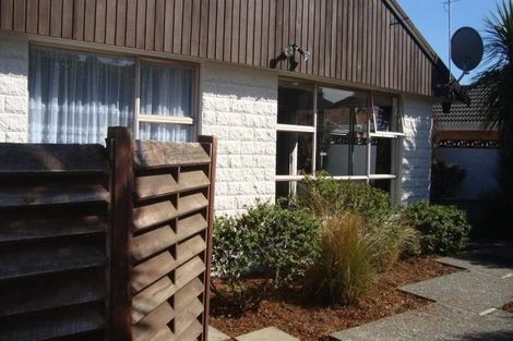 Photo of property in 2/18 Newnham Terrace, Upper Riccarton, Christchurch, 8041