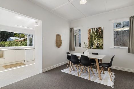 Photo of property in 9 Huia Street, Devonport, Auckland, 0624