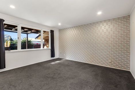 Photo of property in 48 Storey Avenue, Forest Lake, Hamilton, 3200
