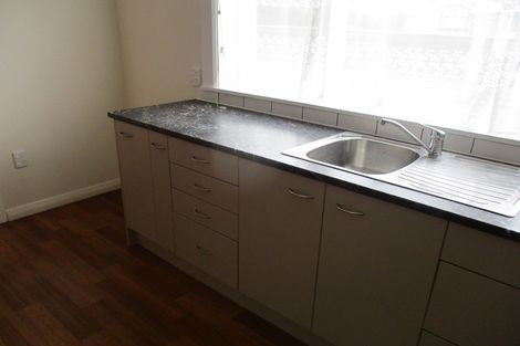 Photo of property in 6 Pirie Street, Palmerston North, 4410