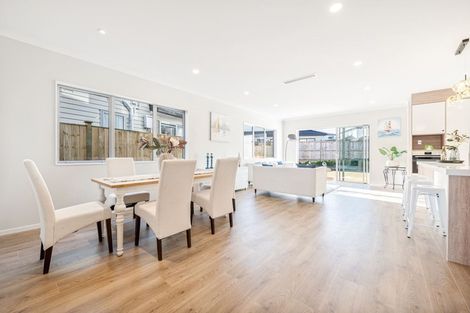 Photo of property in 60 Hikuawa Road, Flat Bush, Auckland, 2019