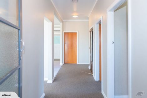 Photo of property in 48 Kent Road, Saint Johns Hill, Whanganui, 4501