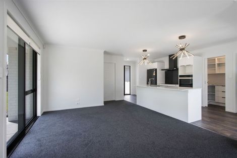 Photo of property in 9 Mural Drive, Katikati, 3129