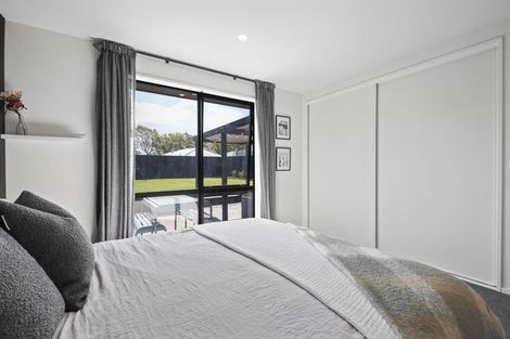 Photo of property in 19 Croydon Street, Woodend, 7610