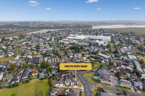 Photo of property in 658a Te Atatu Road, Te Atatu Peninsula, Auckland, 0610