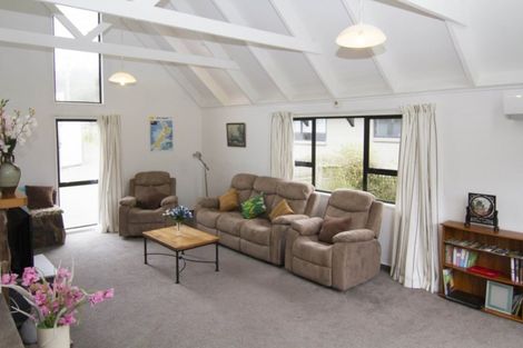 Photo of property in 16 Lewis Road, Lynmore, Rotorua, 3010