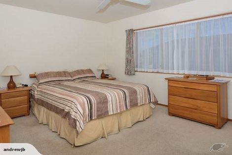 Photo of property in 112 Stanmore Bay Road, Stanmore Bay, Whangaparaoa, 0932