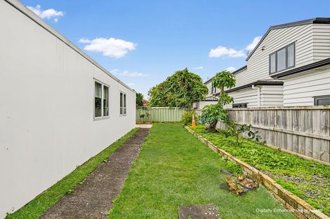 Photo of property in 3/11 Overton Road, Papatoetoe, Auckland, 2025
