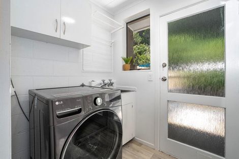 Photo of property in 85a Mulberry Street, Normandale, Lower Hutt, 5010