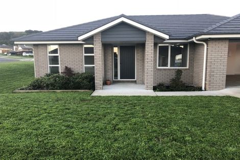 Photo of property in 2 Balmore Crescent, Pokeno, 2402