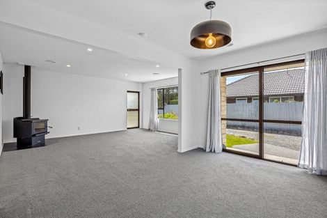 Photo of property in 50 Kowhai Avenue, Rangiora, 7400