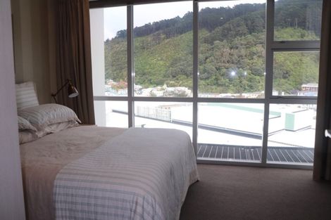 Photo of property in Summit Apartments, 29/184 Molesworth Street, Thorndon, Wellington, 6011