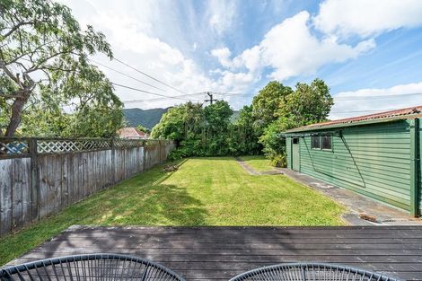 Photo of property in 18 Atiawa Crescent, Waiwhetu, Lower Hutt, 5010