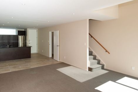 Photo of property in 2/1010 Colombo Street, St Albans, Christchurch, 8014