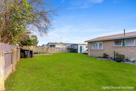 Photo of property in 43a Sandspit Road, Waiuku, 2123