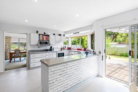 Photo of property in 2 Tainui Street, Raumati Beach, Paraparaumu, 5032