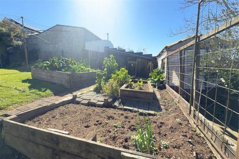 Photo of property in 27 Station Street, Tirau, 3410