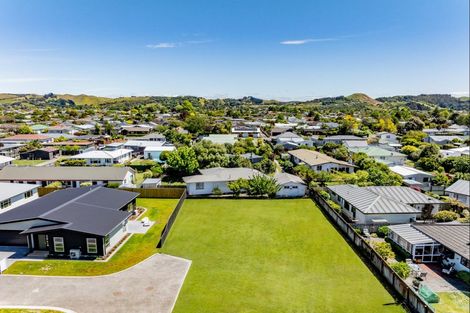 Photo of property in 25 George Yee Place, Taradale, Napier, 4112