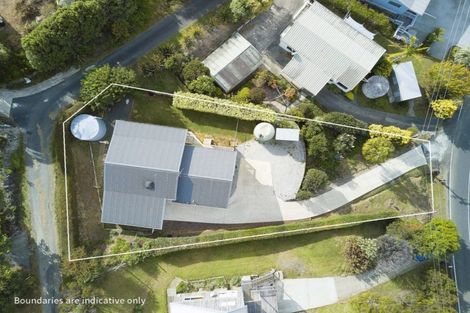 Photo of property in 37 Cable Bay Block Road, Cable Bay, 0420