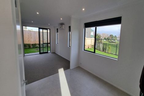 Photo of property in 16 Harlow Crescent, Glen Innes, Auckland, 1072