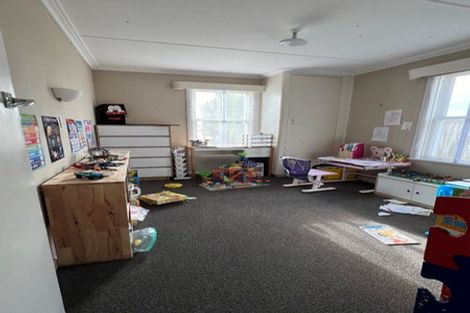 Photo of property in 35 Takutai Avenue, Half Moon Bay, Auckland, 2012