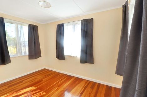 Photo of property in 384 Cambridge Terrace, Naenae, Lower Hutt, 5011