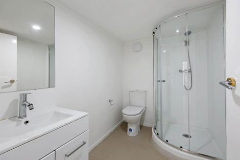 Photo of property in 13 Seymour Road, Mellons Bay, Auckland, 2014