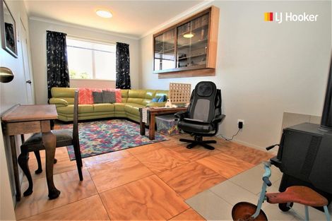 Photo of property in 27 Mold Street, Middlemarch, 9596