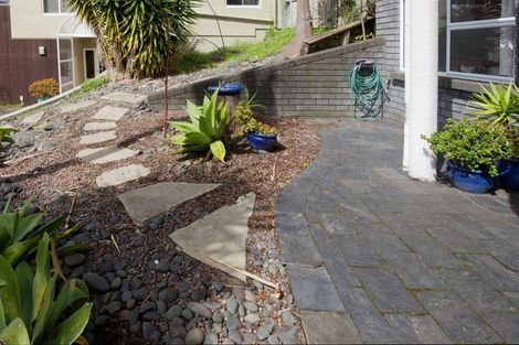 Photo of property in 1/16 Sailfish Drive, West Harbour, Auckland, 0618