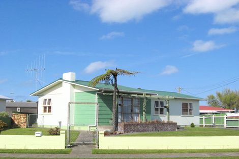 Photo of property in 33 Bennett Street, Gonville, Whanganui, 4501