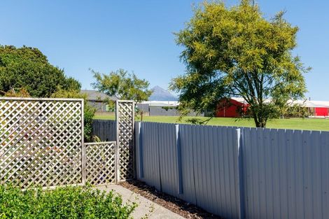 Photo of property in 2/40 Barriball Street, Fitzroy, New Plymouth, 4312