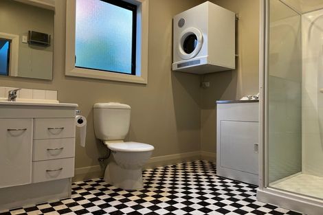 Photo of property in 40 Kaihuia Street, Northland, Wellington, 6012