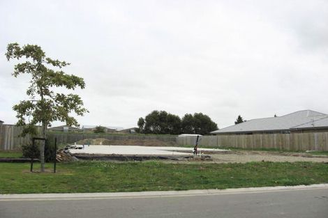 Photo of property in 13 Cairnbrae Drive, Prebbleton, 7604