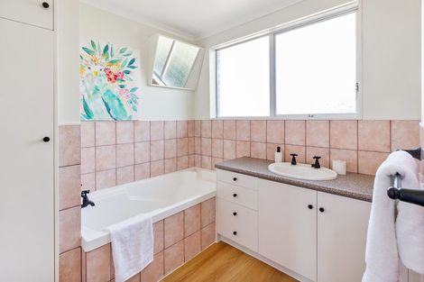 Photo of property in 14 Tasman Street, Oceanview, Timaru, 7910