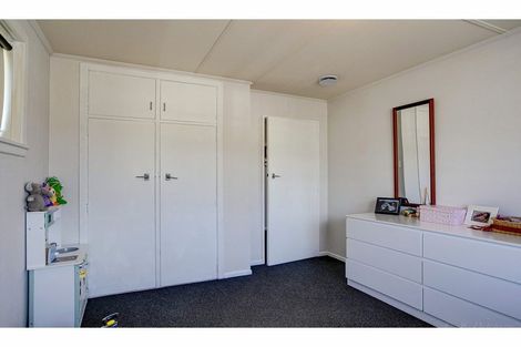 Photo of property in 16 Clyde Carr Crescent, Waimataitai, Timaru, 7910