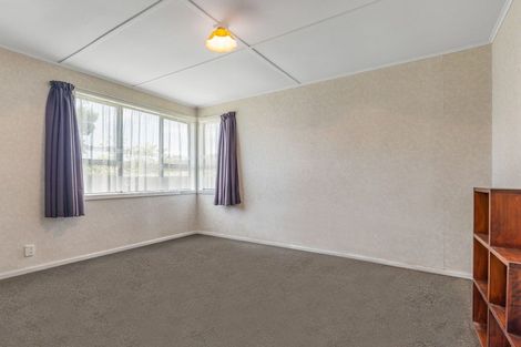 Photo of property in 1 Gladstone Street, Foxton, 4814