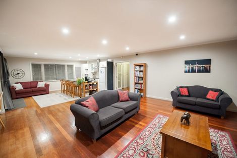 Photo of property in 47 Napier Street, Jervoistown, Napier, 4112