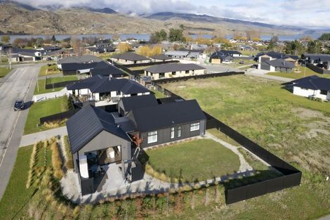 Photo of property in 7 Hatters Lane, Mount Pisa, 9383