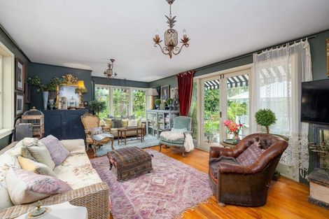 Photo of property in 33 Sandy Beach Road, Governors Bay, Lyttelton, 8971