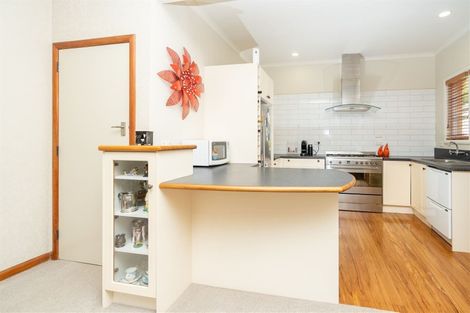 Photo of property in 10 Mansel Avenue, Hillcrest, Hamilton, 3216