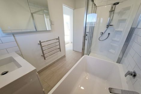 Photo of property in 1/45 Castor Bay Road, Castor Bay, Auckland, 0620