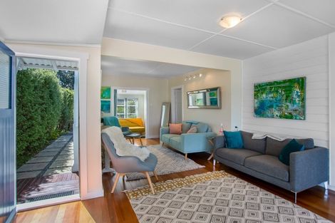 Photo of property in 11 Hope Avenue, Russell, 0202