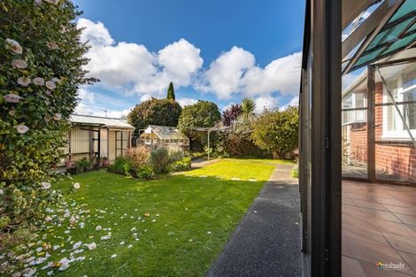Photo of property in 22 Logan Street, Ebdentown, Upper Hutt, 5018