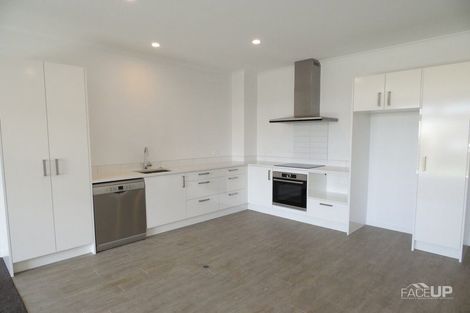 Photo of property in 5 Hudson Bay Road, Hobsonville, Auckland, 0616